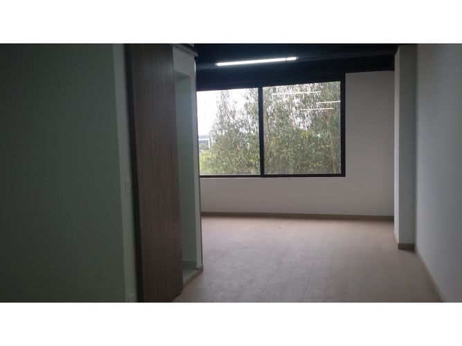 Oficina en arriendo en Canelon, Cajicá, 40 m² · foto 5 de 11