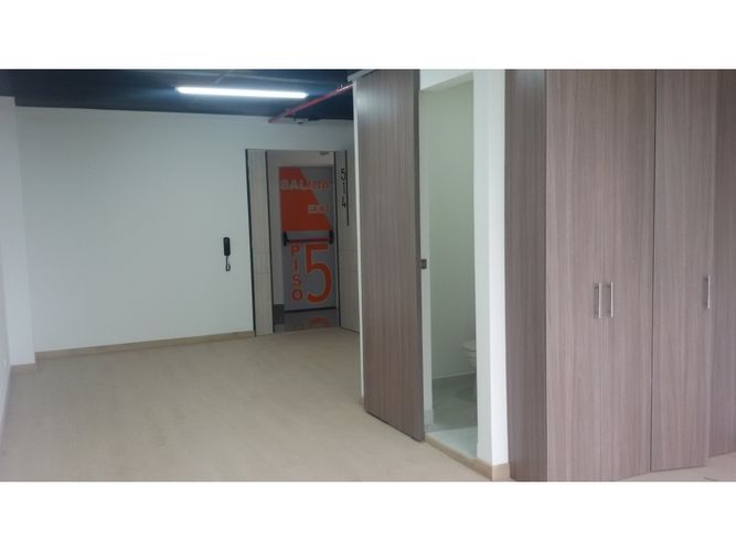 Oficina en arriendo en Canelon, Cajicá, 40 m² · foto 6 de 11
