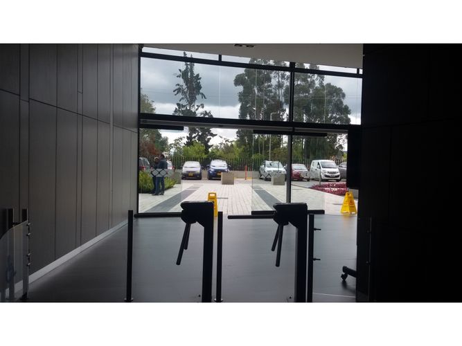 Oficina en arriendo en Canelon, Cajicá, 40 m² · foto 9 de 11