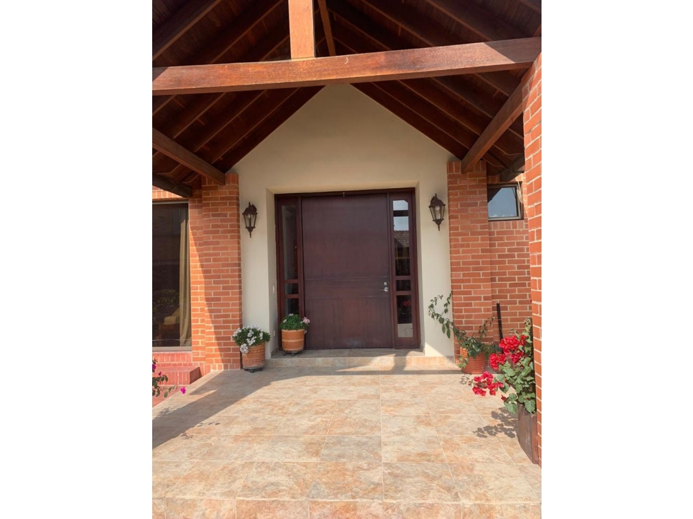 Casa en venta en La Estacion, Cajicá · foto 2 de 24