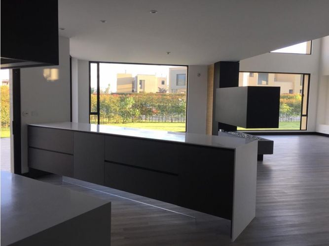 Casa de 3 alcobas en arriendo en Pueblo Viejo, Cota, 207 m² · foto 14 de 17