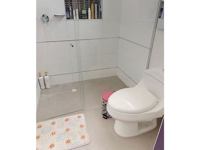 Casa de 4 alcobas en arriendo en Pueblo Viejo, Cota, 310 m² · foto 18 de 24