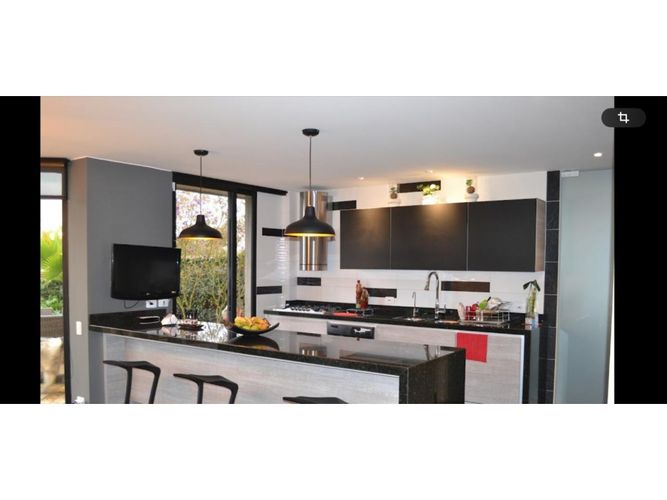 Casa de 4 alcobas en venta en Pueblo Viejo, Cota, 244 m² · foto 4 de 20