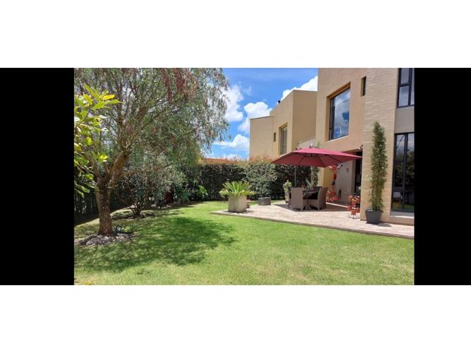 Casa de 4 alcobas en venta en Pueblo Viejo, Cota, 244 m² · foto 5 de 20