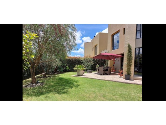 Casa de 4 alcobas en venta en Pueblo Viejo, Cota, 244 m² · foto 17 de 20
