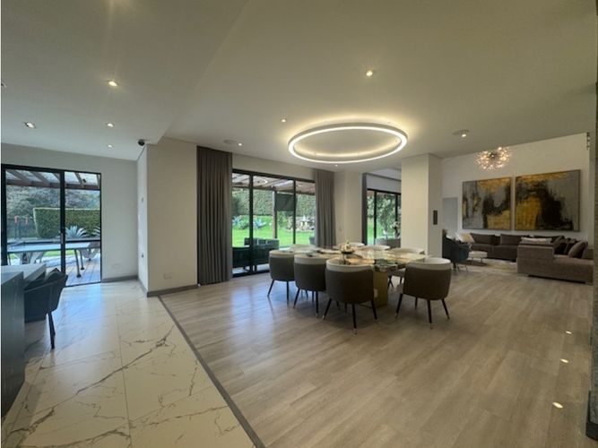 Casa de 3 alcobas en venta en Hatogrande, Sopó, 369 m² · foto 6 de 24