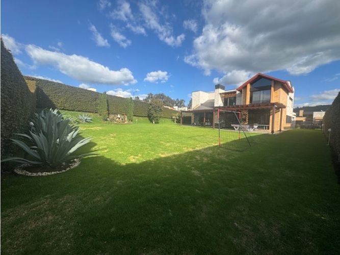 Casa de 3 alcobas en venta en Hatogrande, Sopó, 369 m² · foto 24 de 24