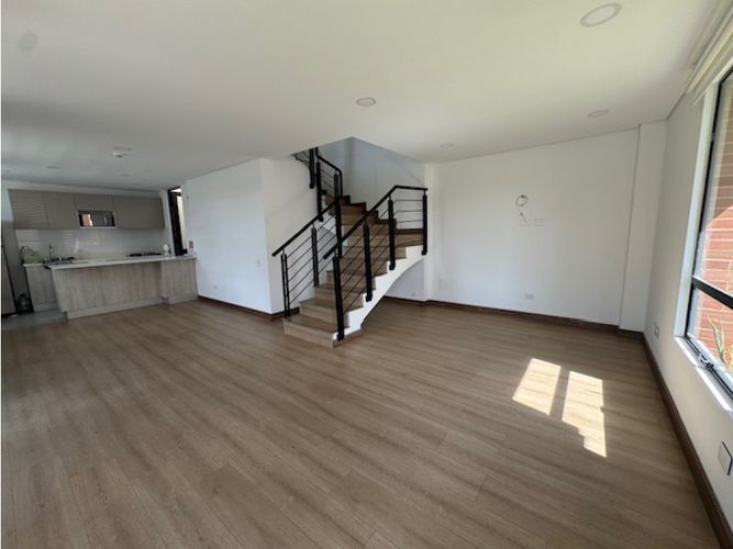 Casa de 3 alcobas en venta en Cr. Caminos De Chunugua, Cajicá, 115 m² · foto 4 de 24