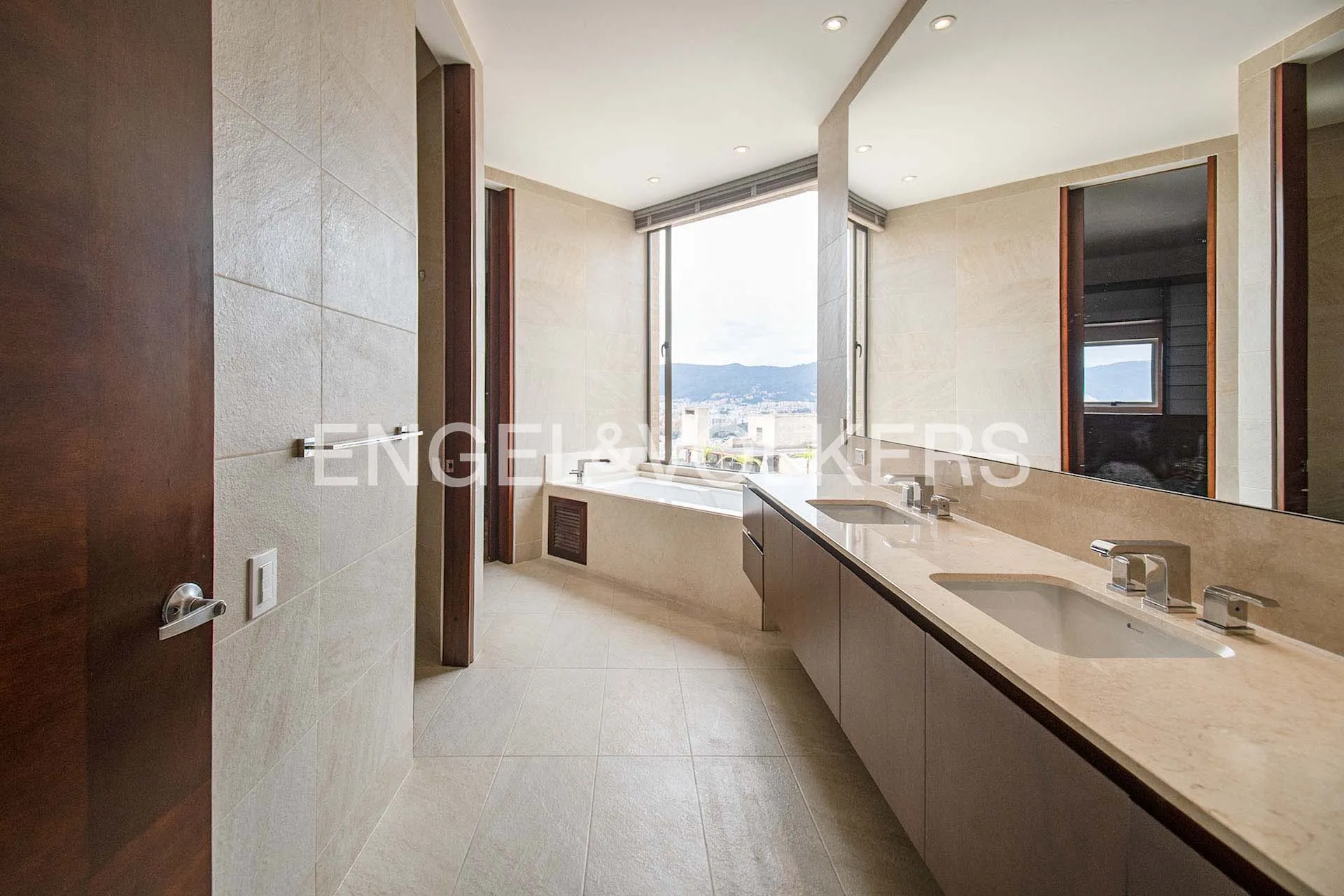 Apartamento en venta en Gratamira, Bogotá · foto 18 de 24