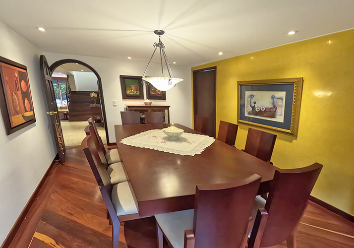 Casa de 3 alcobas en venta en La Calleja, Bogotá, 297 m² · foto 13 de 24