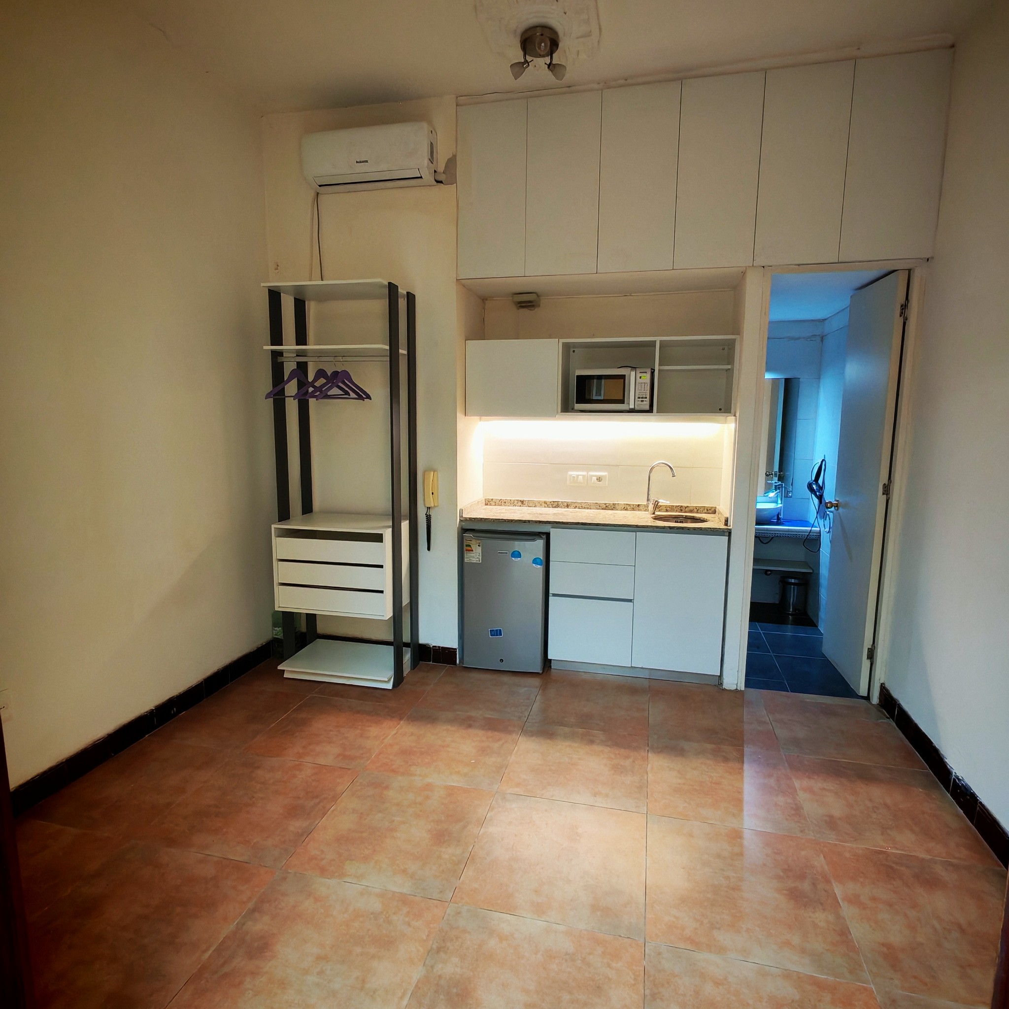 Apartamento en alquiler. Pocitos. Monoambiente - Vista