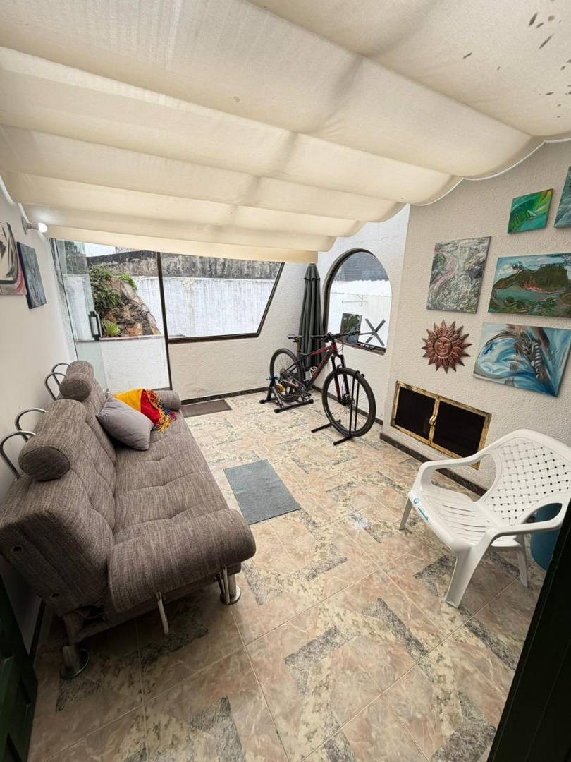 Casa en venta en Santa Barbara Central, Bogotá · foto 10 de 24