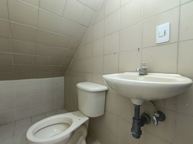Bodega en arriendo en Suramérica, Itagüí, 114 m² · foto 10 de 17
