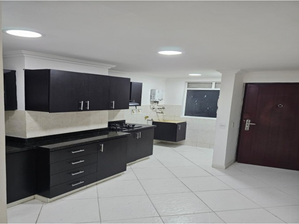 Apartamento en venta en Calasanz, Medellín · foto 3 de 11