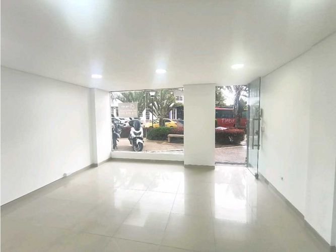 Local en arriendo en Norte De Armenia, Armenia, 37 m² · foto 3 de 10