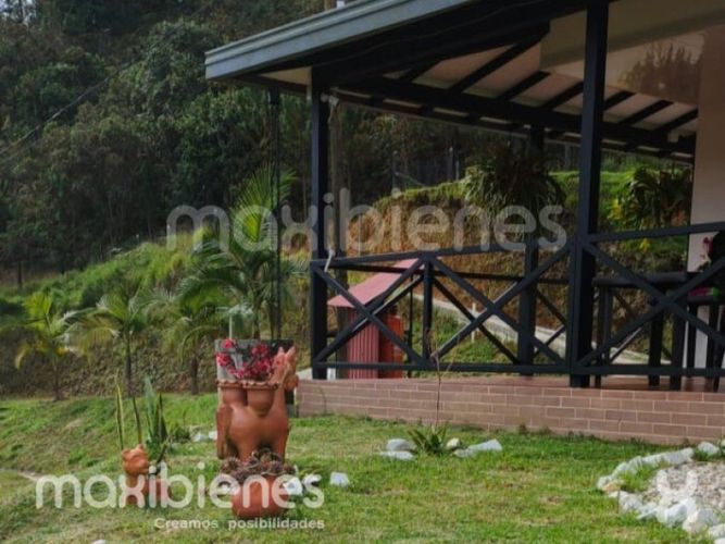 Finca en venta en Monta�Ez, Guarne, 3000 m² · foto 5 de 14