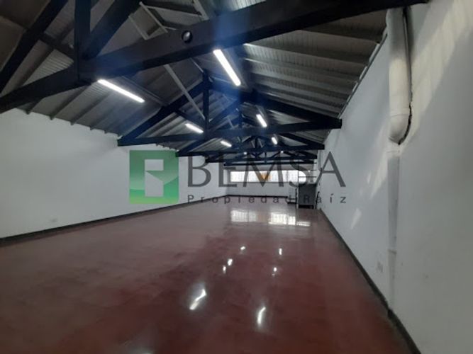 Bodega en arriendo en San Diego, Medellín, 140 m² · foto 5 de 17