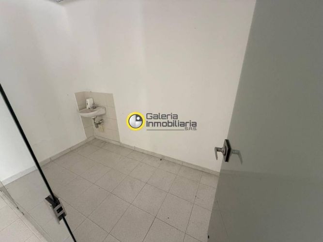 Edificio en arriendo en Cabecera Del Llano, Bucaramanga, 380 m² · foto 4 de 24