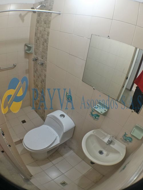 Casa de 5 alcobas en arriendo en Las Acacias, Medellín, 215 m² · foto 16 de 17