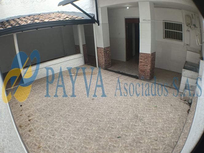 Casa de 5 alcobas en arriendo en Las Acacias, Medellín, 215 m² · foto 17 de 17