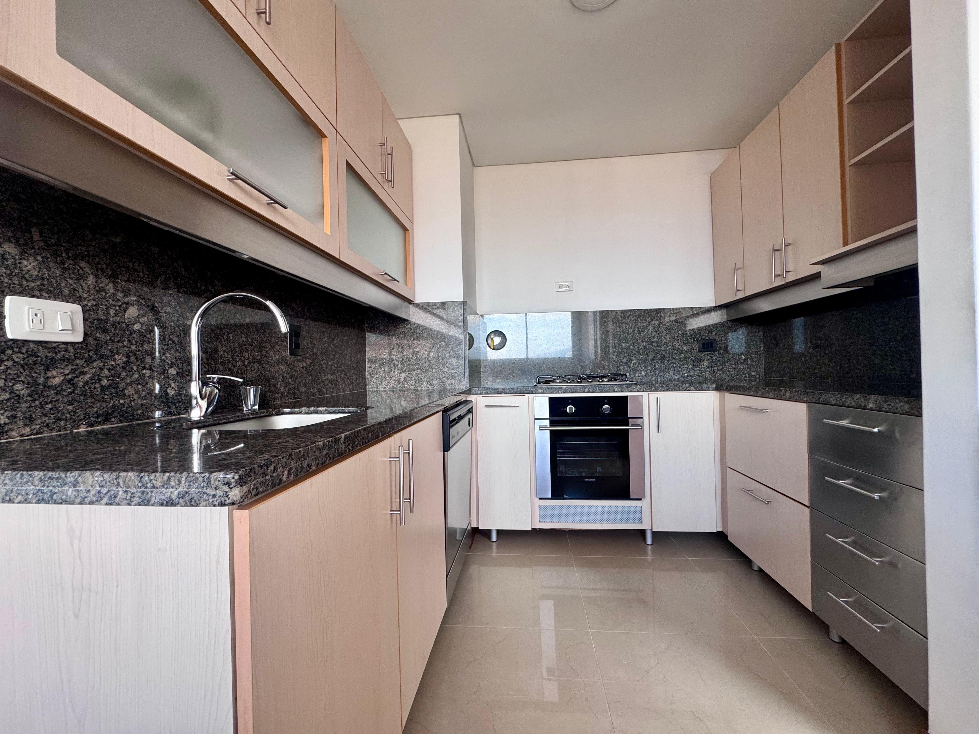 Apartamento en arriendo en El Poblado, Medellín · foto 5 de 20