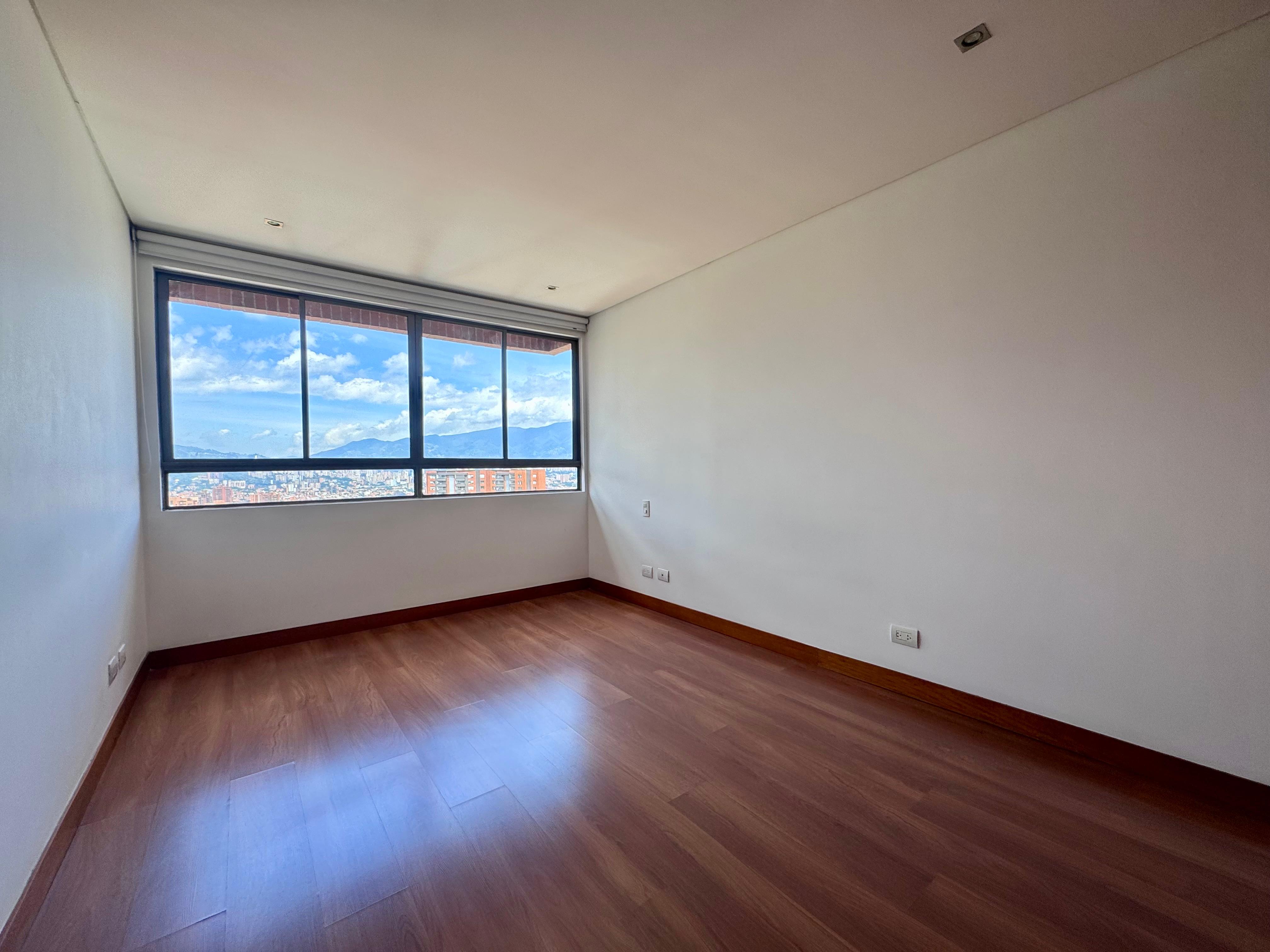 Apartamento en arriendo en El Poblado, Medellín · foto 10 de 20