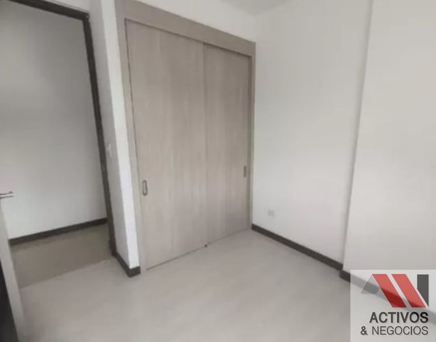 Apartamento de 3 alcobas en venta en Niquia, Bello, 57 m² · foto 18 de 24