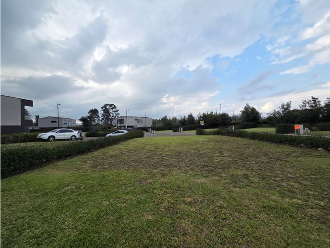 Lote en venta en Llano Grande, Rionegro, 355 m² · foto 6 de 6
