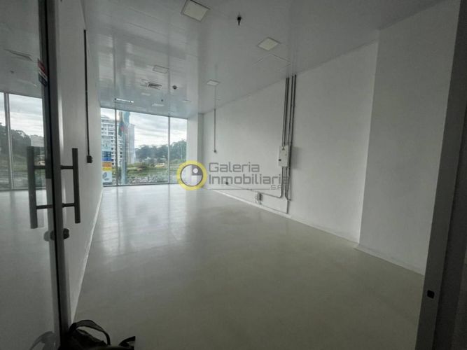 Local en arriendo en Menzuly, Piedecuesta, 36 m² · foto 3 de 6