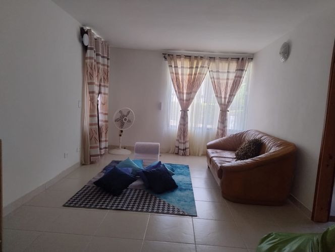 Casa de 6 alcobas en venta en Pance, Cali, 206 m² · foto 5 de 24