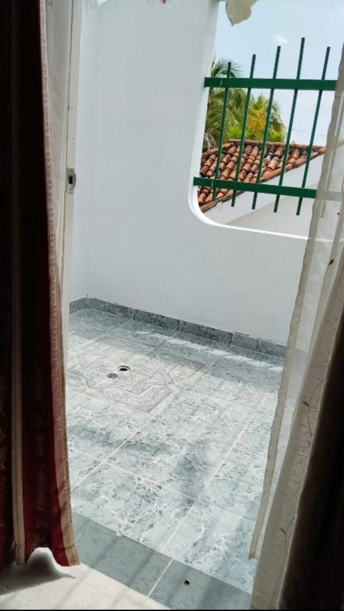 Casa de 3 alcobas en venta en Miraflores, Girardot, 191 m² · foto 4 de 11