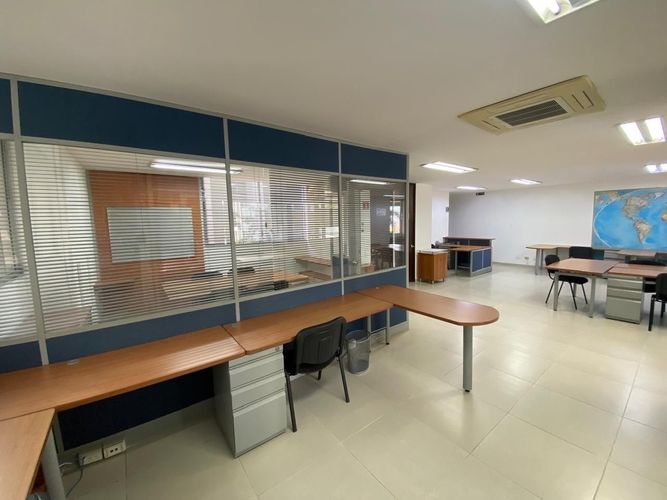 Oficina en arriendo en Los Balsos, Medellín, 100 m² · foto 11 de 20