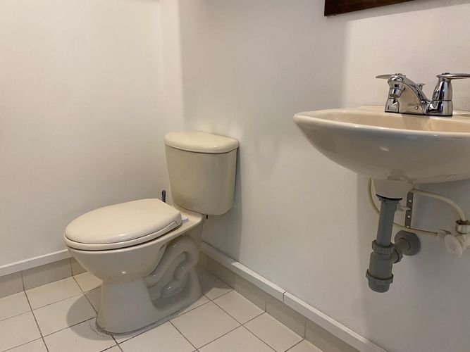 Oficina en arriendo en Los Balsos, Medellín, 100 m² · foto 19 de 20