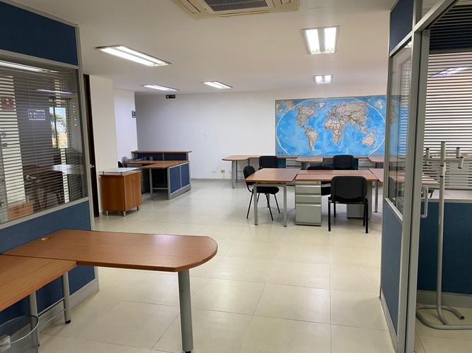 Oficina en arriendo en Los Balsos, Medellín, 100 m² · foto 17 de 20