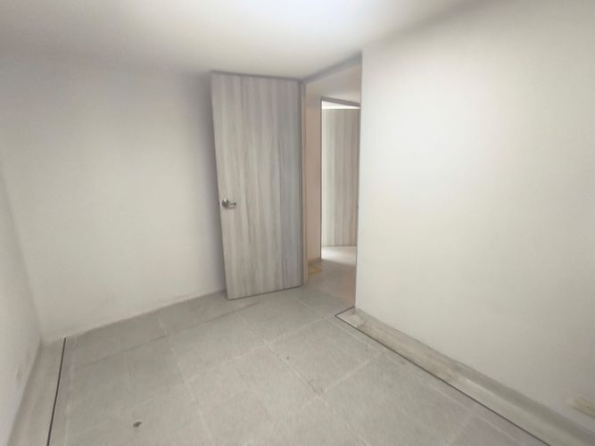 Consultorio en arriendo en Los Cambulos, Cali, 75 m² · foto 16 de 24