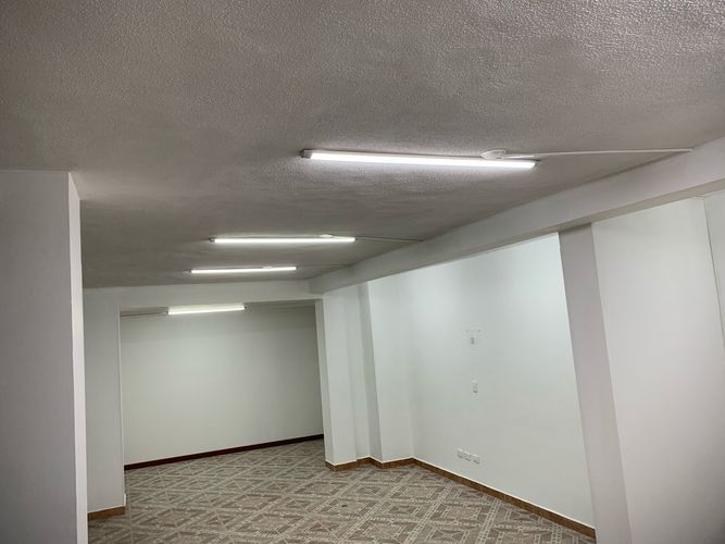 Local en arriendo en Sector Plaza De Bolivar, Pereira, 490 m² · foto 3 de 6