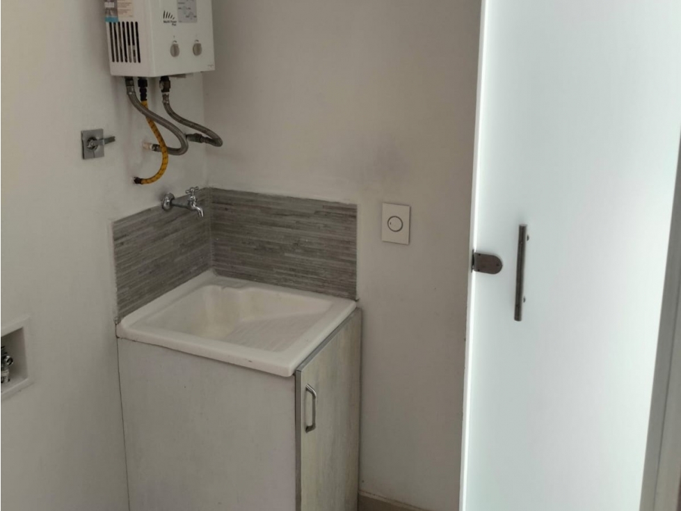 Apartamento en venta en Las Lomitas, Sabaneta · foto 14 de 15