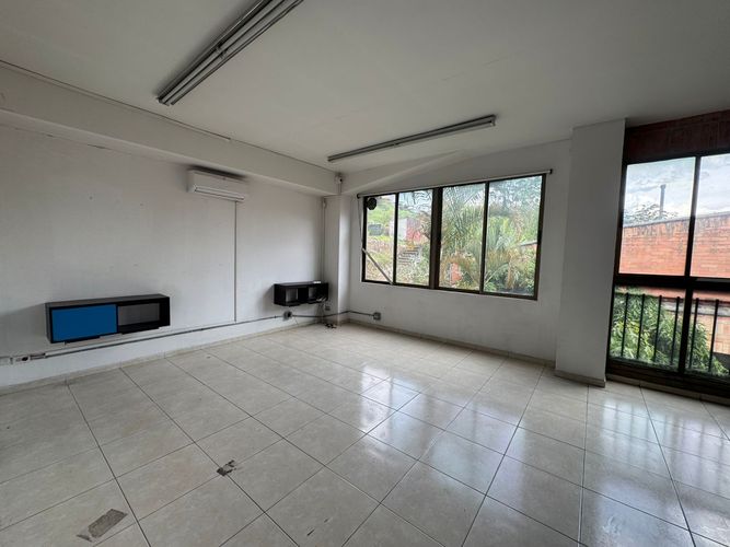 Bodega en arriendo en La Tablaza, La Estrella, 200 m² · foto 19 de 20
