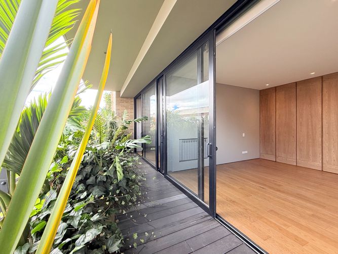 Apartamento de 2 alcobas en venta en Los Rosales, Bogotá, 212 m² · foto 16 de 24