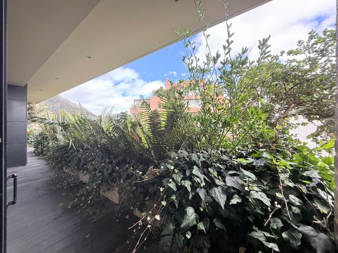 Apartamento de 2 alcobas en venta en Los Rosales, Bogotá, 212 m² · foto 21 de 24