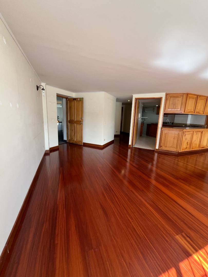 Apartamento en venta en San Patricio, Bogotá · foto 6 de 24