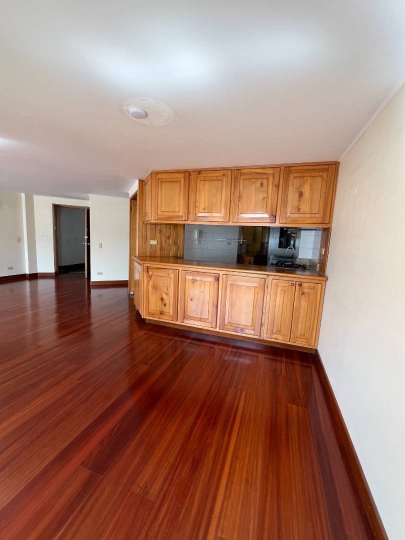 Apartamento en venta en San Patricio, Bogotá · foto 7 de 24