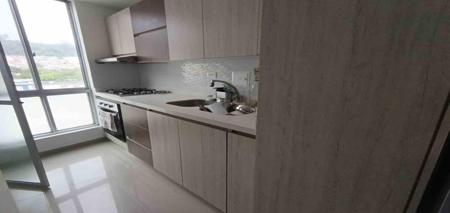 Apartamento en venta en La Francia, Manizales · foto 6 de 16