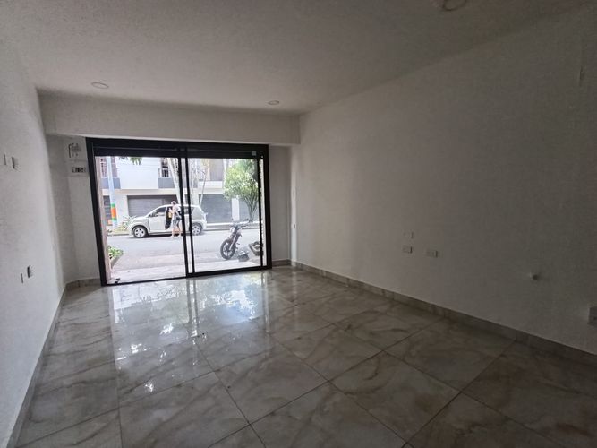 Local en arriendo en Los Naranjos, Envigado, 35 m² · foto 4 de 8