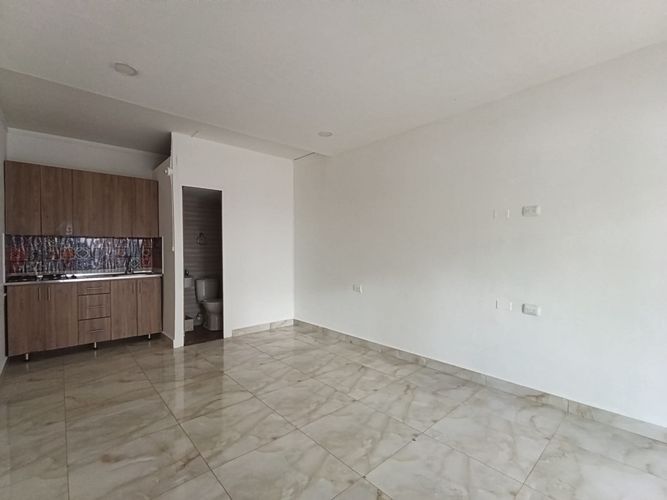 Local en arriendo en Los Naranjos, Envigado, 35 m² · foto 5 de 8