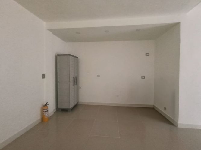 Local en arriendo en Laureles, Medellín, 50 m² · foto 2 de 6