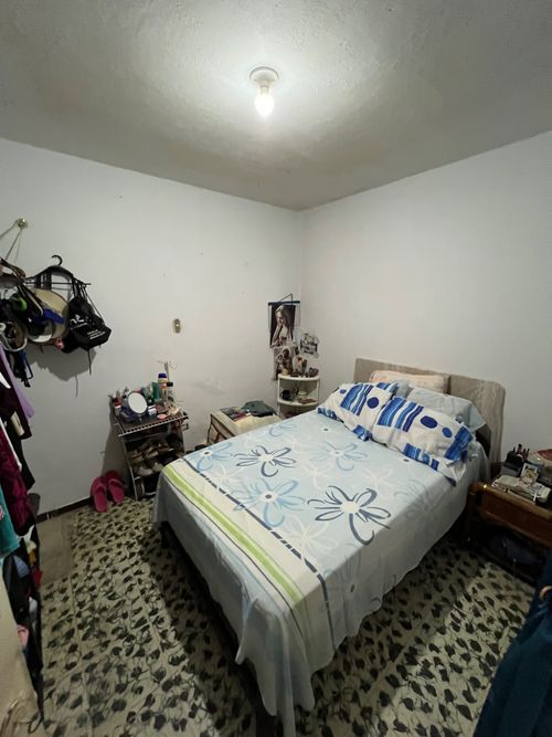 Casa de 8 alcobas en venta en Las Ceibas, Cali, 180 m² · foto 11 de 24