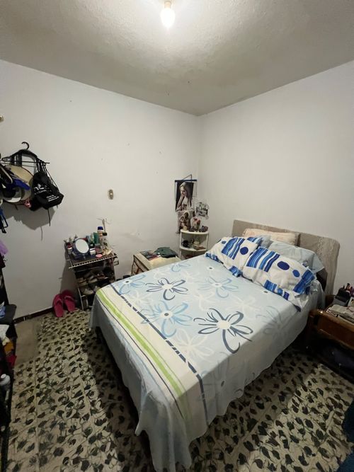 Casa de 8 alcobas en venta en Las Ceibas, Cali, 180 m² · foto 8 de 24