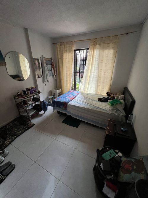 Casa de 8 alcobas en venta en Las Ceibas, Cali, 180 m² · foto 19 de 24
