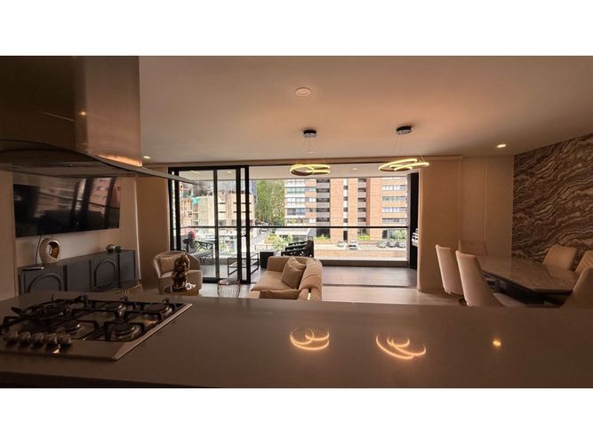 Apartamento de 2 alcobas en venta en Los Naranjos, Medellín, 108 m² · foto 5 de 17